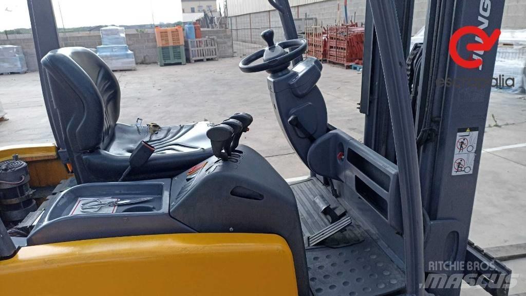 Jungheinrich EFG 220 Stivuitor electric
