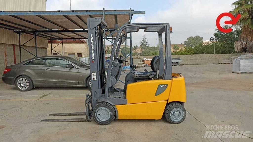 Jungheinrich EFG 220 Stivuitor electric