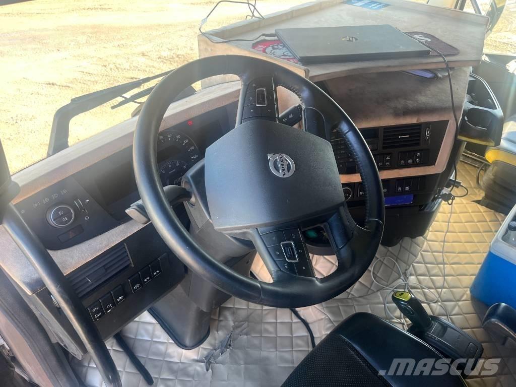 Volvo FH 16 750 Camion pentru lemne