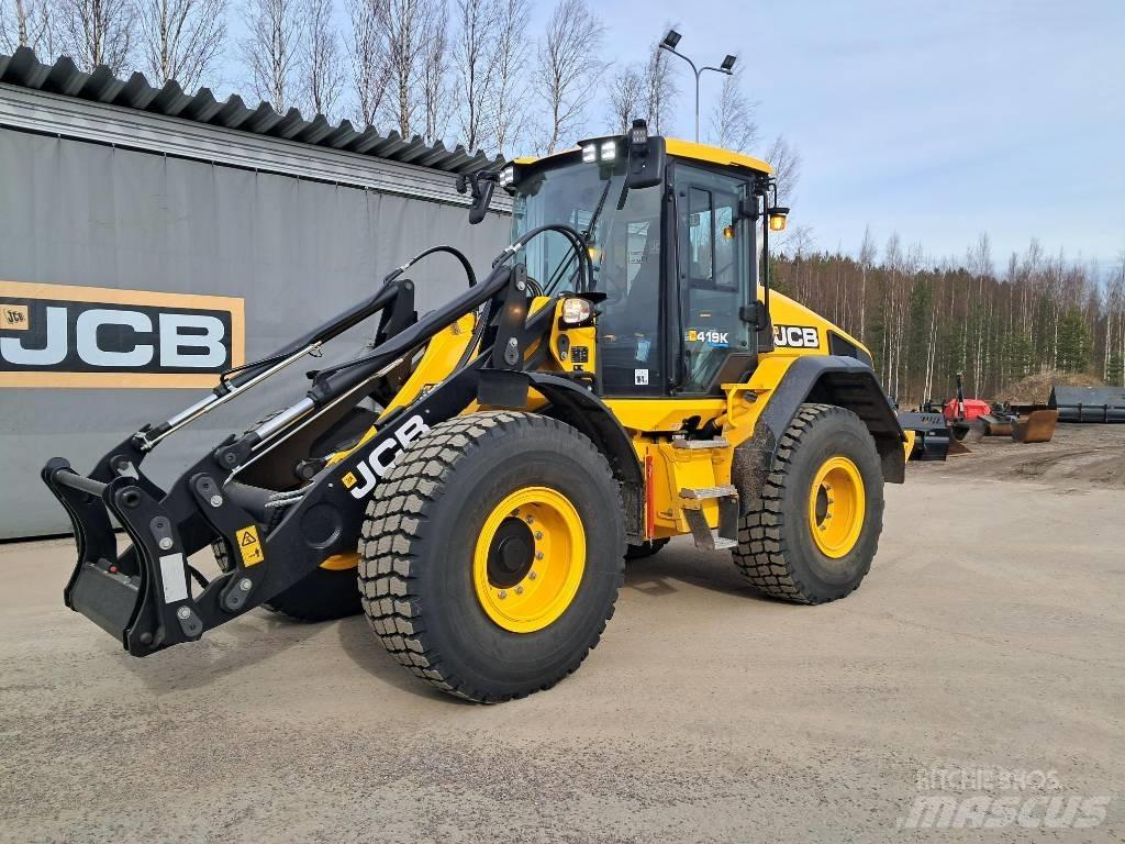 JCB 419S Incarcator pe pneuri