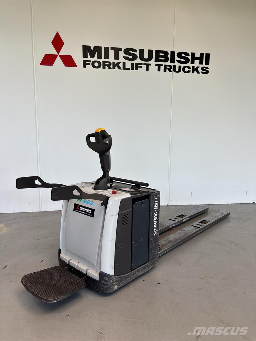 UniCarriers PMR200 Camioane cu platforma