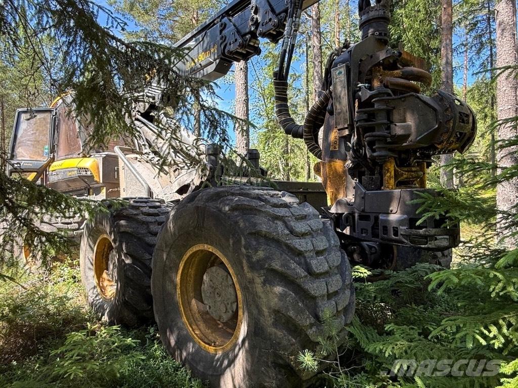 Ponsse Bear 8W Combine forestiere