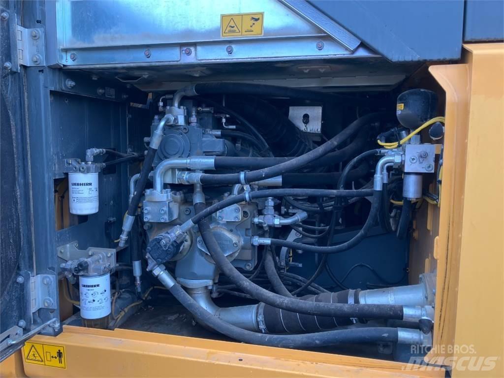 Liebherr R934 Excavatoare pe șenile
