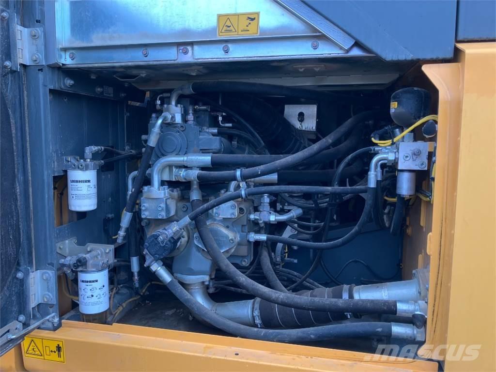 Liebherr R934 Excavatoare pe șenile
