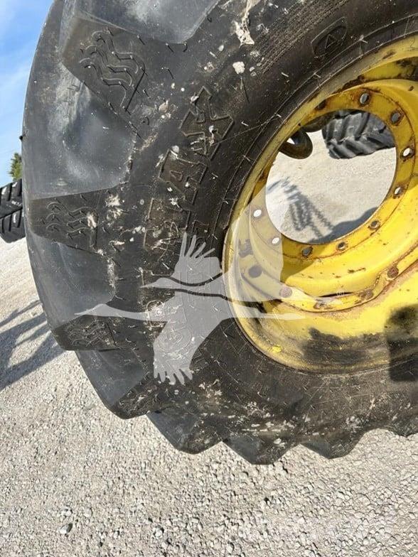 BKT 600/65R28 Utilaje construcții - Altele