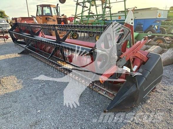 Case IH 1020 Combine capete pentru culegatoare