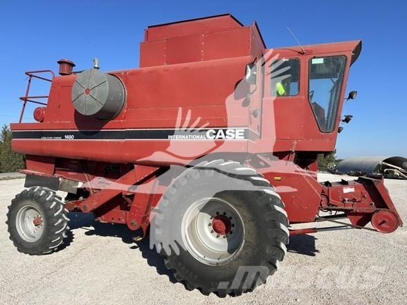 Case IH 1480 Combine de secerat