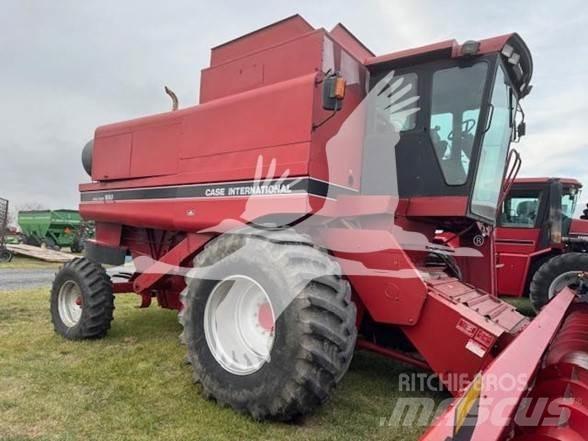 Case IH 1680 Combine de secerat