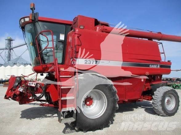 Case IH 2377 Combine de secerat
