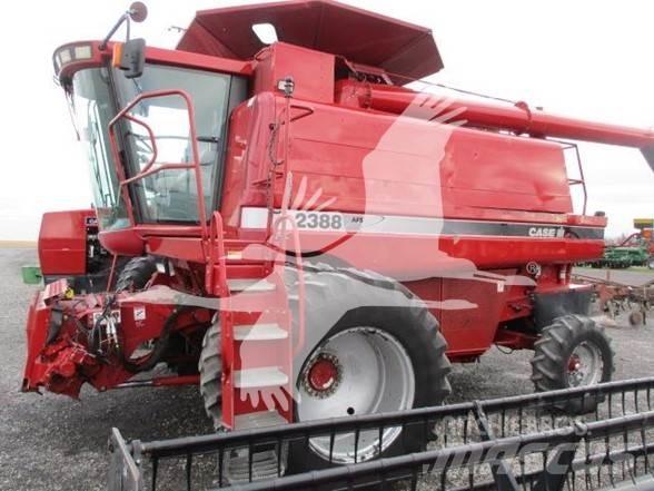 Case IH 2388 Combine de secerat