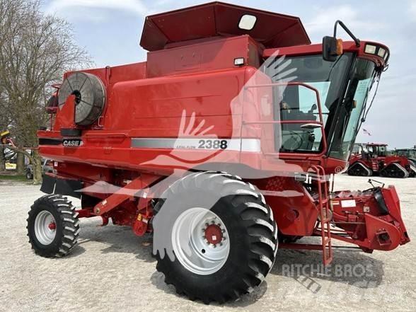 Case IH 2388 Combine de secerat