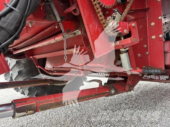 Case IH 2588 Combine de secerat