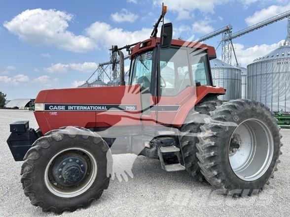 Case IH 7120 Tractoare