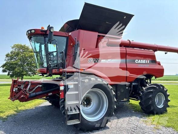 Case IH 8120 Combine de secerat