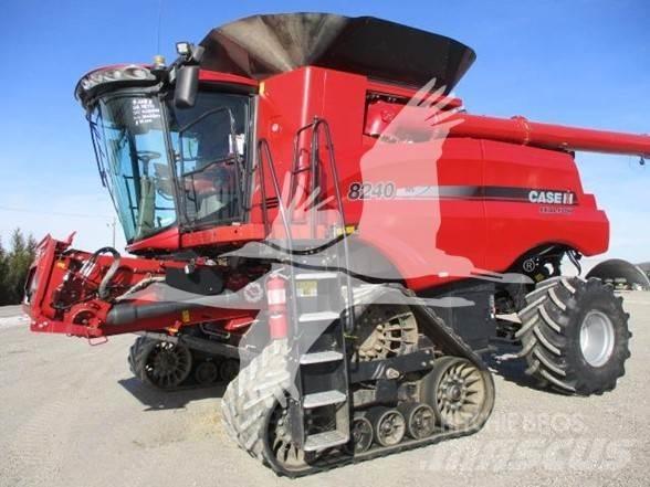 Case IH 8240 Combine de secerat
