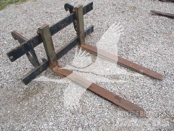 CAT 48 FORKS Furci