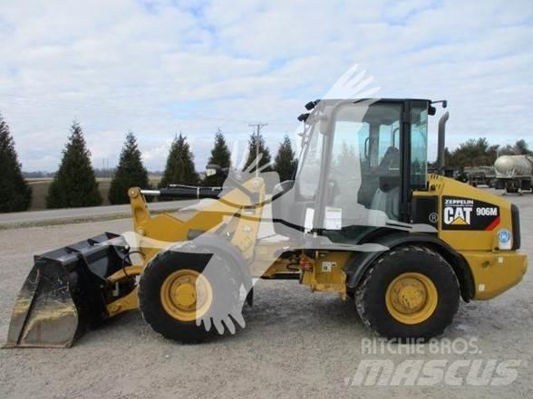 CAT 906M Incarcator pe pneuri