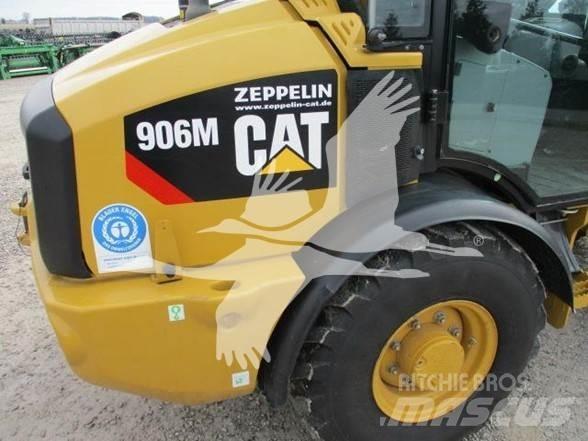 CAT 906M Incarcator pe pneuri