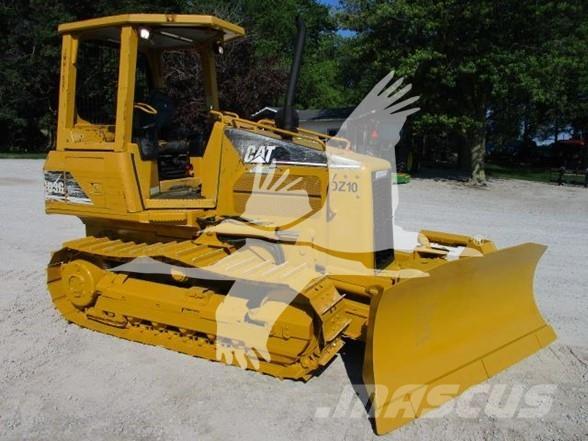 CAT D3G XL Buldozere pe senile