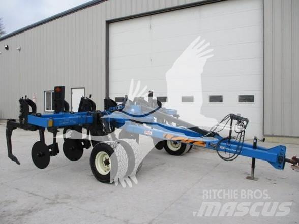 DMI 2500 Alte masini si accesorii de cultivat