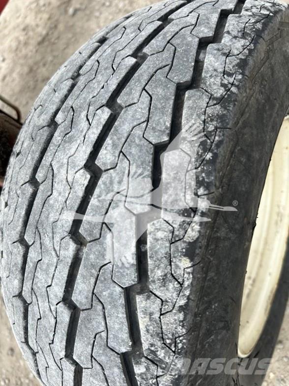 E-Z Trail 680 Alte remorci