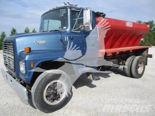 Ford LN7000 Utilaje construcții - Altele