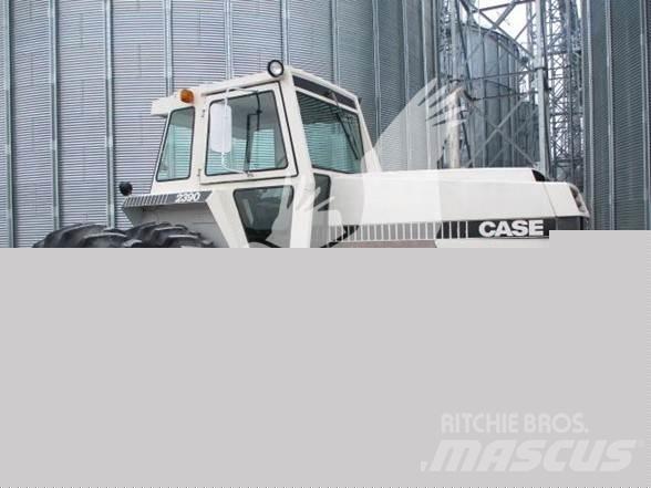 J I Case 2390 Tractoare