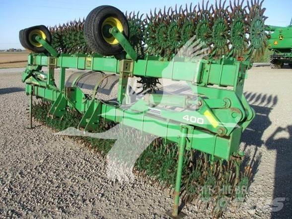 John Deere 400 Alte masini si accesorii de cultivat