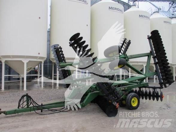 John Deere 630 Grape cu disc