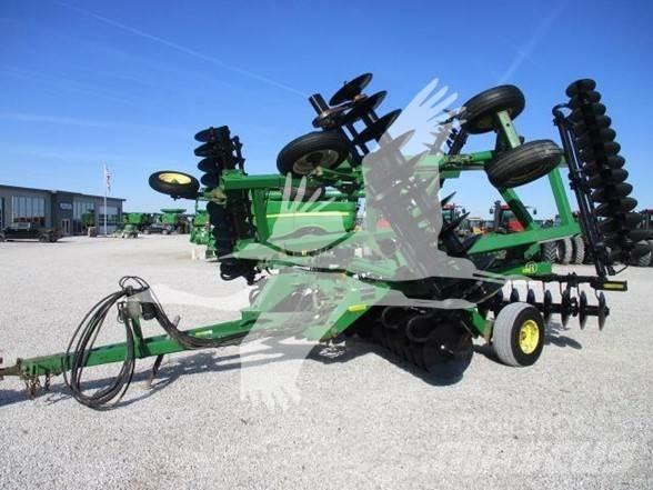 John Deere 637 Grape cu disc
