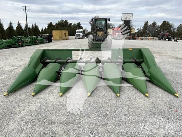 John Deere 643 Combine capete pentru culegatoare
