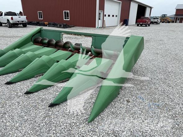 John Deere 643 Combine capete pentru culegatoare