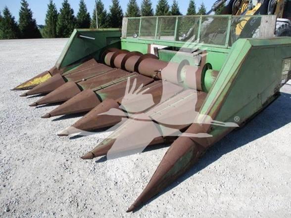 John Deere 653 Combine capete pentru culegatoare