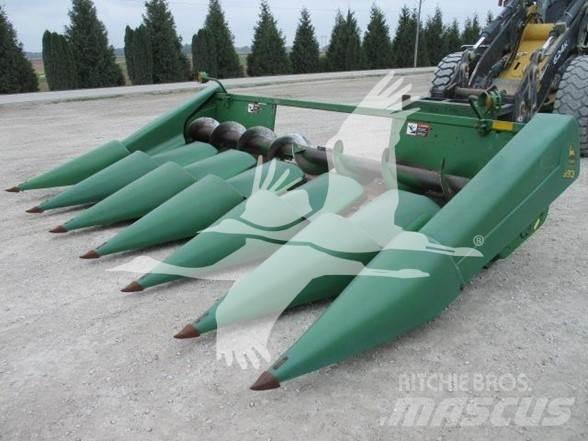John Deere 693 Combine capete pentru culegatoare