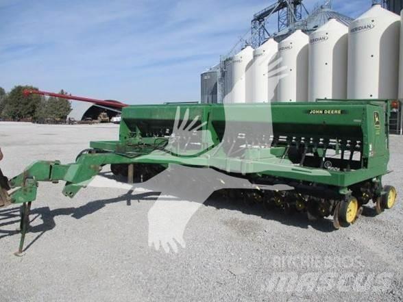 John Deere 750 Perforatoare