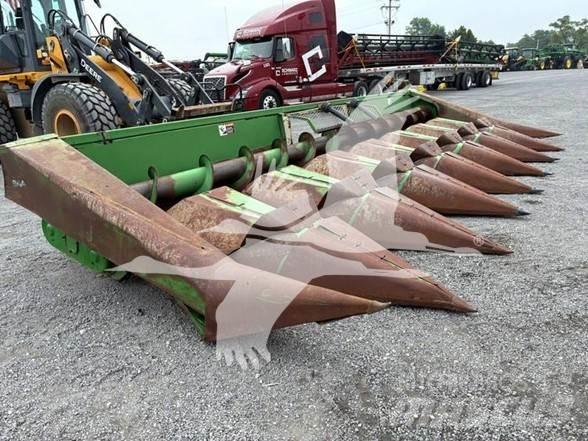 John Deere 844 Combine capete pentru culegatoare