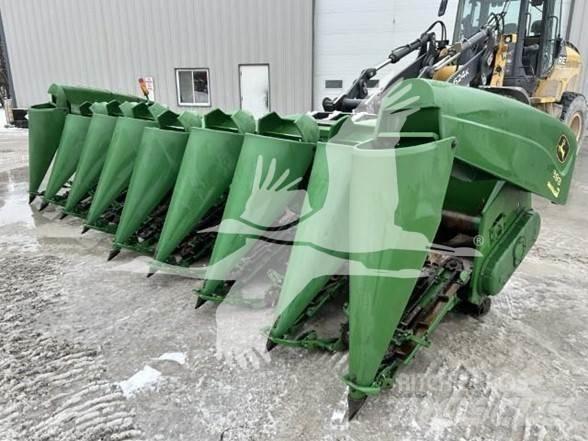 John Deere 893 Combine capete pentru culegatoare