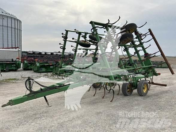 John Deere 980 Cultivatoare