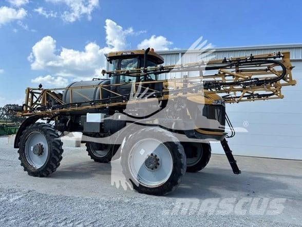 RoGator RG700 Pulverizatoare autopropulsate