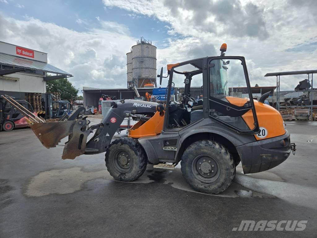 Mecalac AS 700 Incarcator pe pneuri