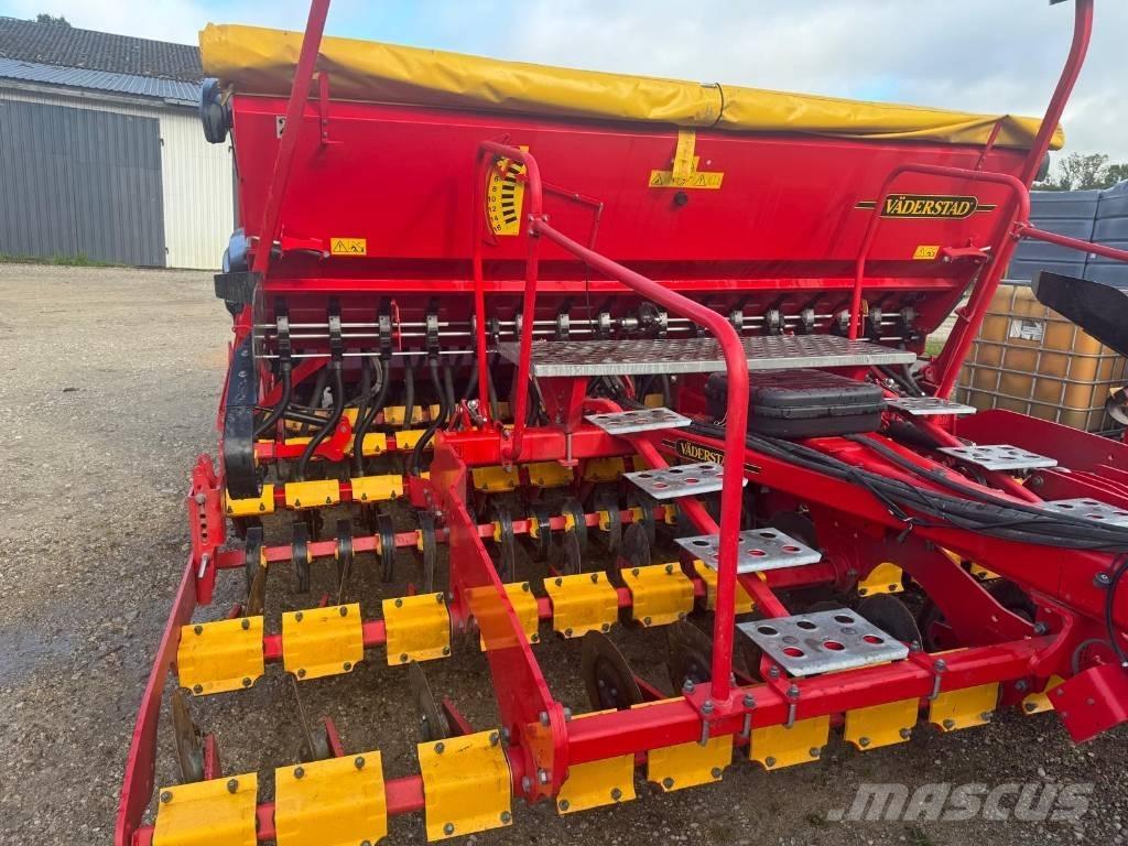 Väderstad Rapid400C Perforatoare