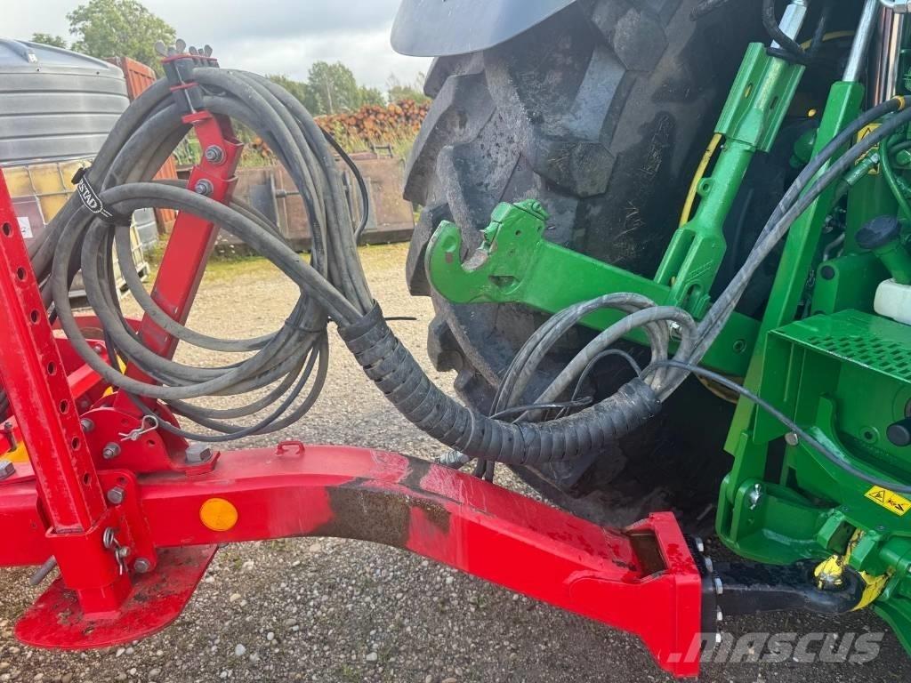 Väderstad Rapid400C Perforatoare