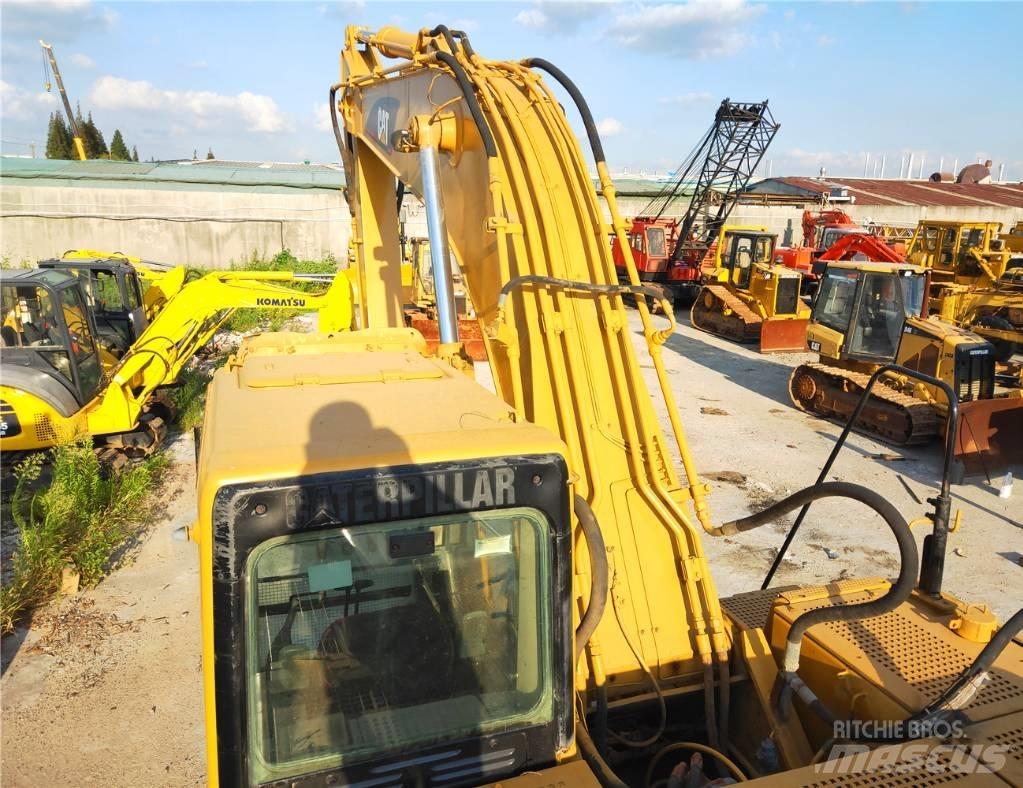 CAT 325B Excavatoare pe șenile

