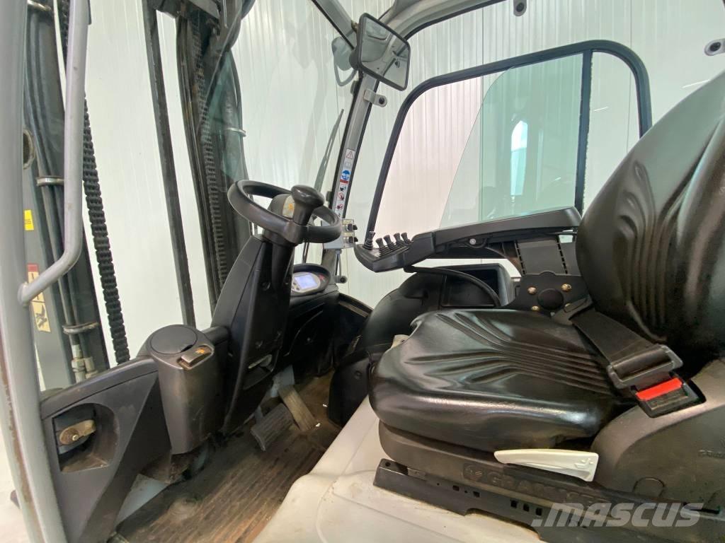 Still RX60-25 Stivuitor electric