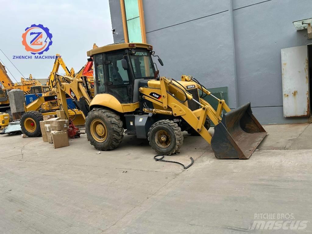 CAT 420 F Buldoexcavatoare