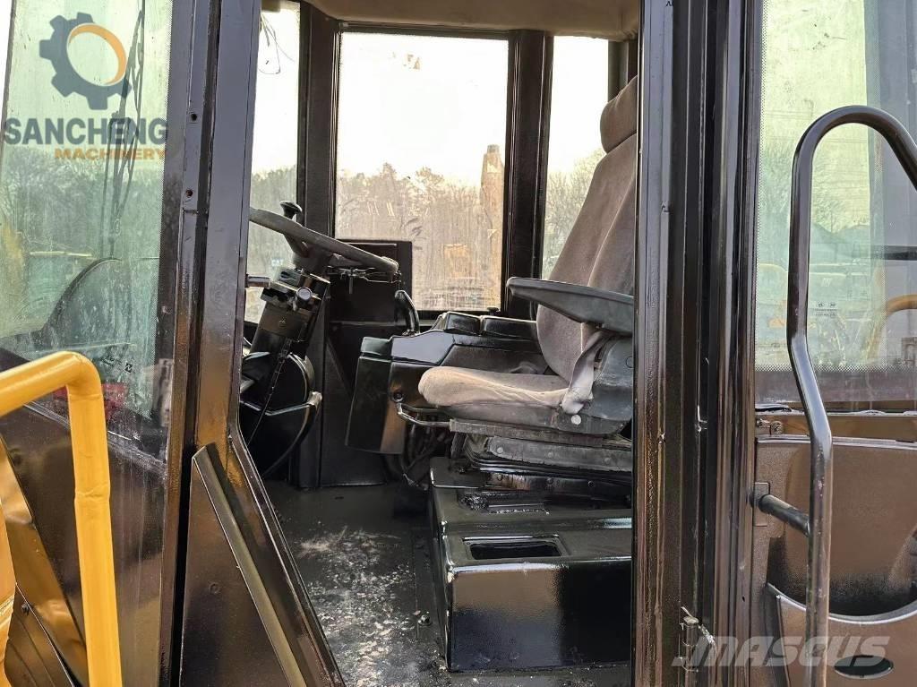 CAT 950H Incarcator pe pneuri