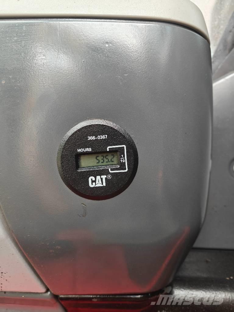 CAT 329 D2 L Excavatoare pe șenile
