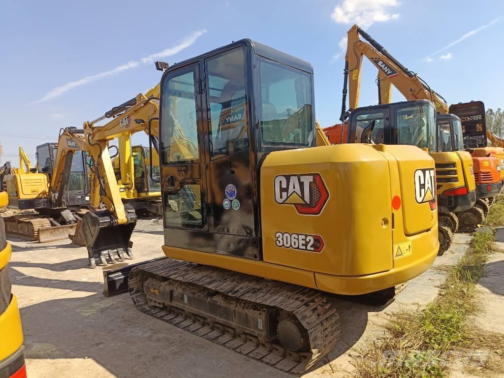 CAT 306E2 Excavatoare pe șenile
