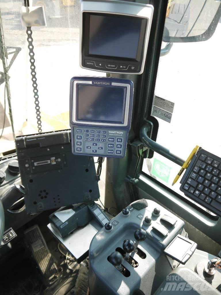 Hyundai HL 770-9 Incarcator pe pneuri