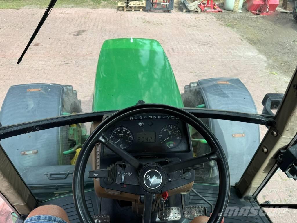 John Deere 6400 Tractoare
